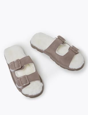 open toe slippers