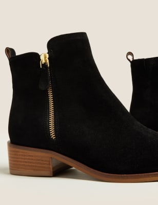 Flat square toe on sale boots