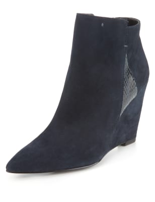 Pointed toe shop wedge booties