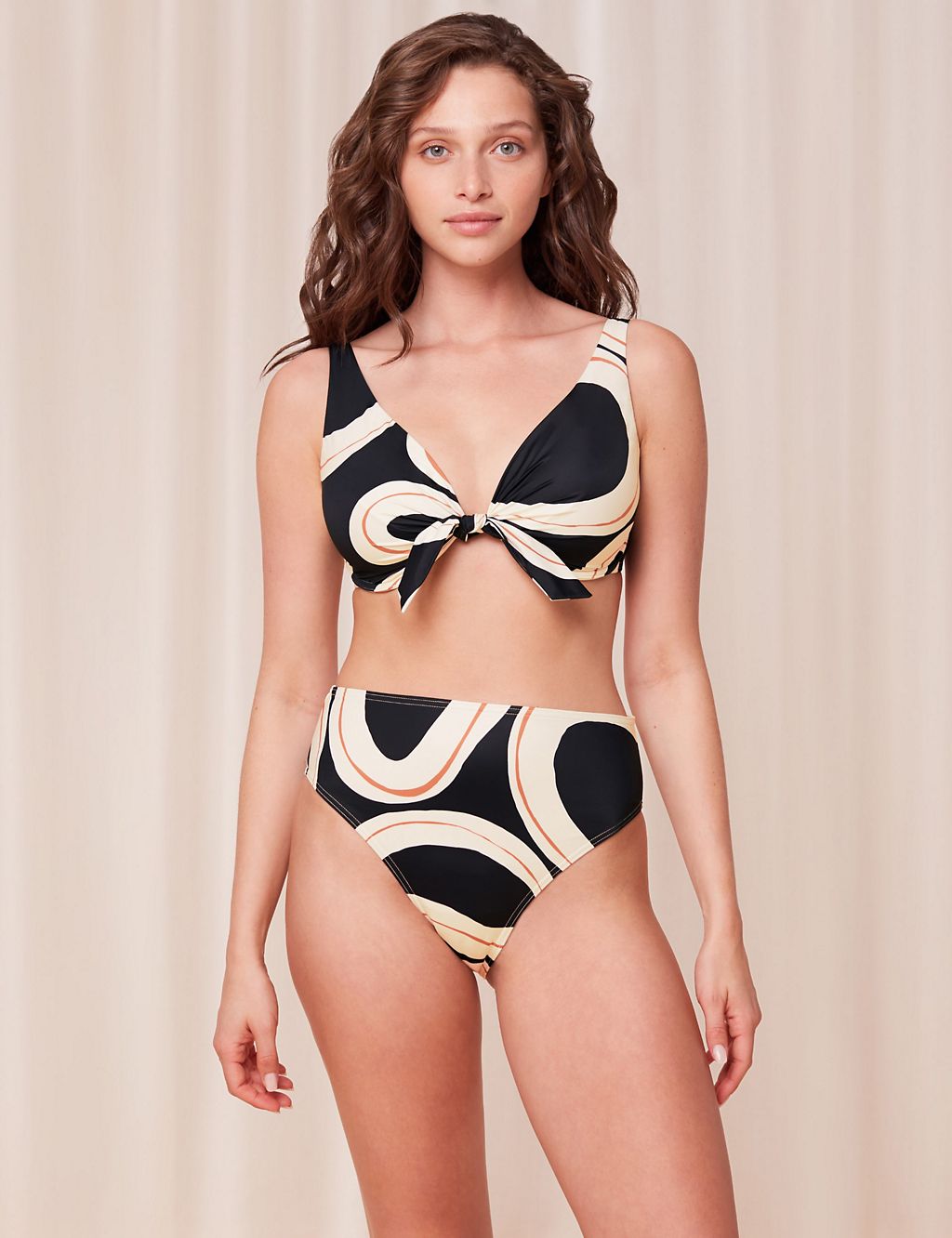 Summer Allure Printed Wired Bikini Top 2 of 5