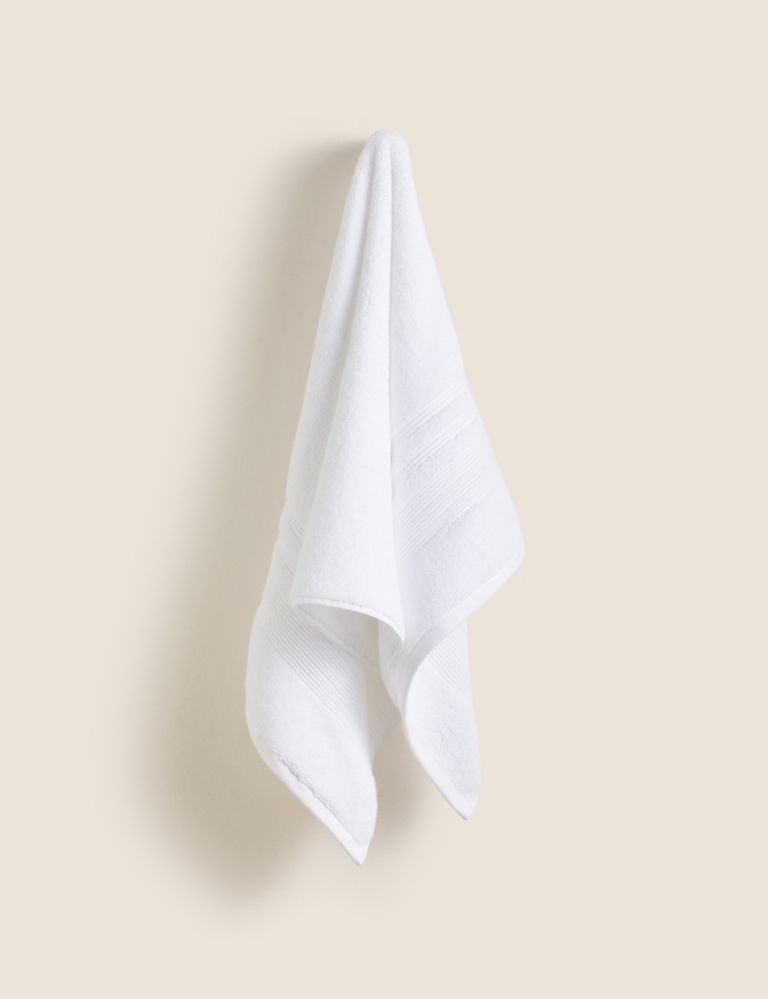 Super Plush Pure Cotton Towel 3 of 6