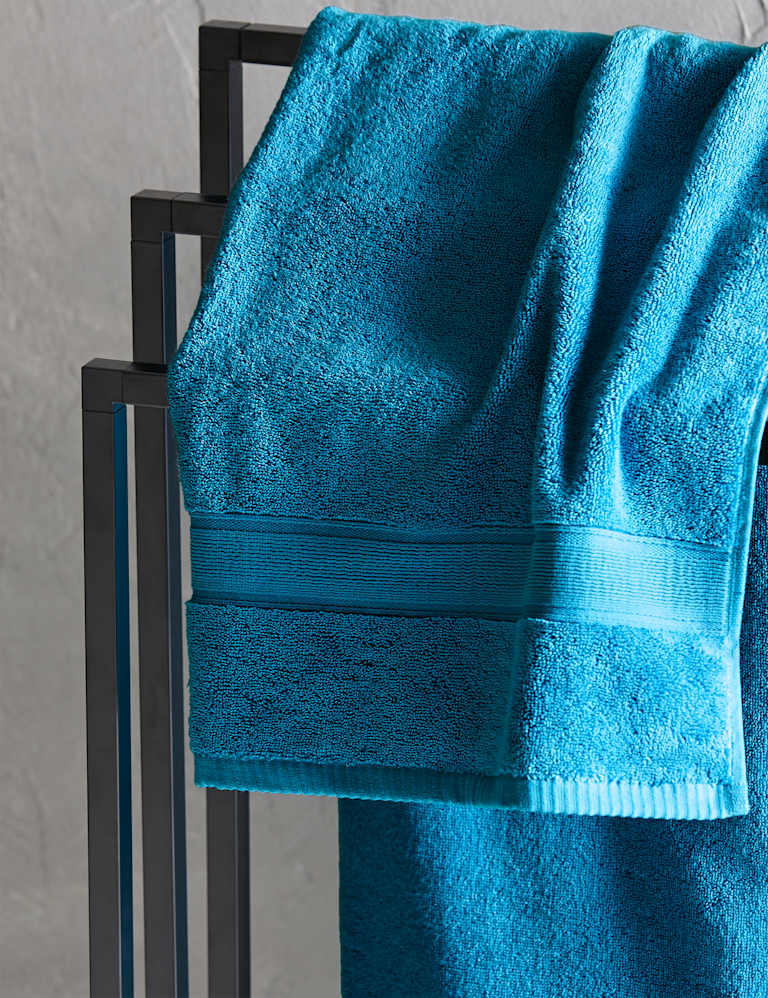 Super Soft Pure Cotton Antibacterial Towel 4 of 9
