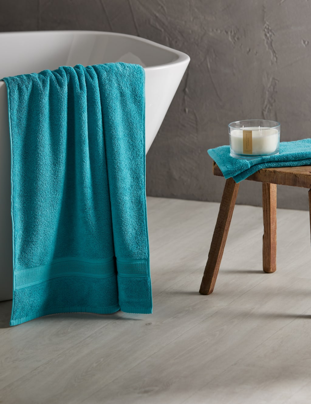 Super Soft Pure Cotton Antibacterial Towel 3 of 9