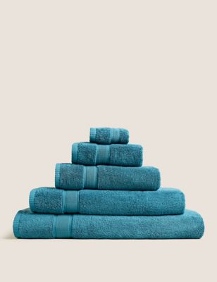Super Soft Pure Cotton Towel Image 2 of 6