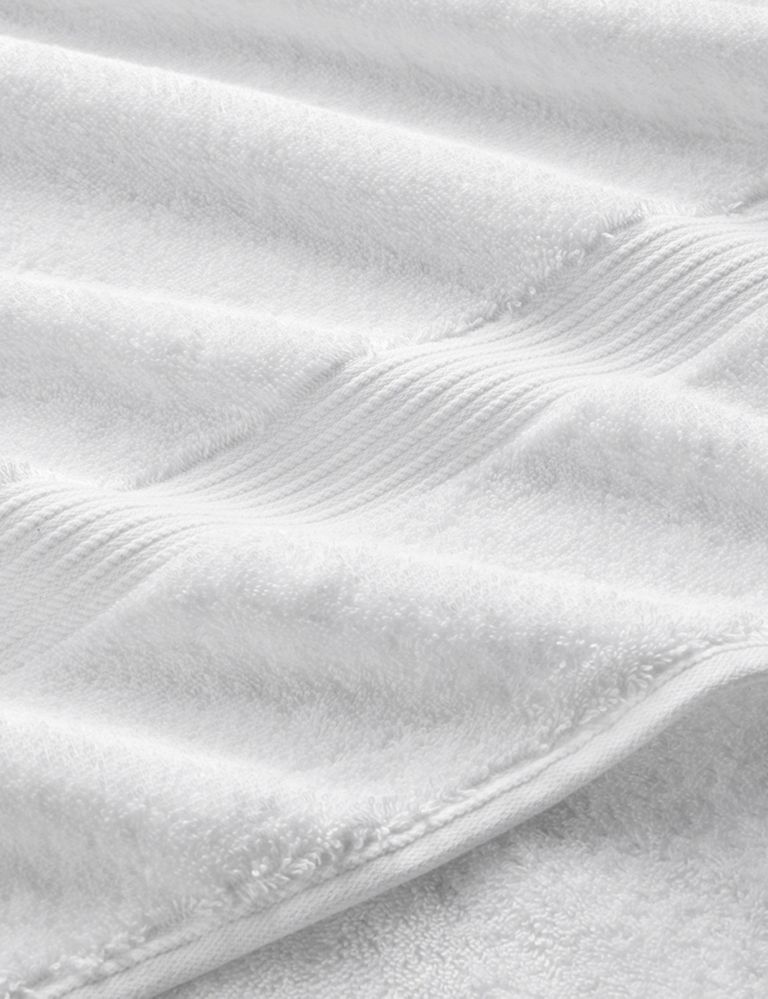 Supreme Hygro Towel 3 of 7