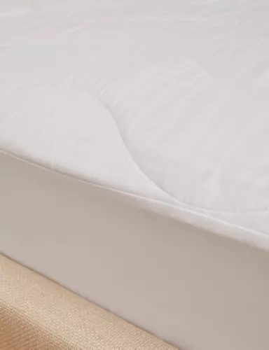 Supremely Washable Extra Deep Mattress Protector 3 of 4