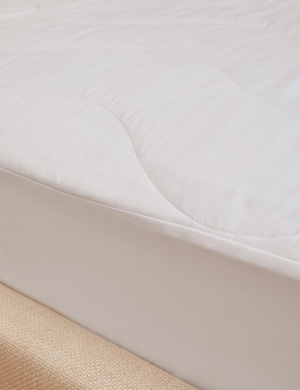 Supremely Washable Extra Deep Mattress Protector 2 of 4