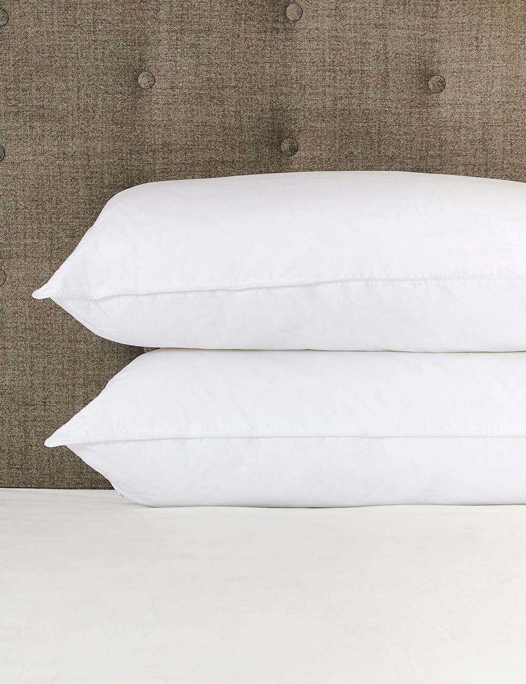 Supremely Washable Kingsize Firm Pillow 1 of 3