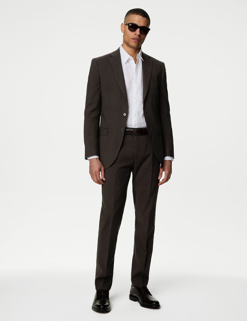 Tailored Fit Italian Linen Miracle™ Trousers 5 of 8