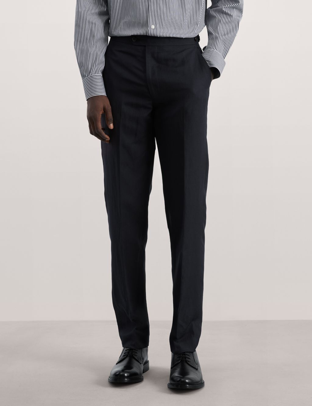 Tailored Fit Silk Linen Blend Trousers 2 of 8