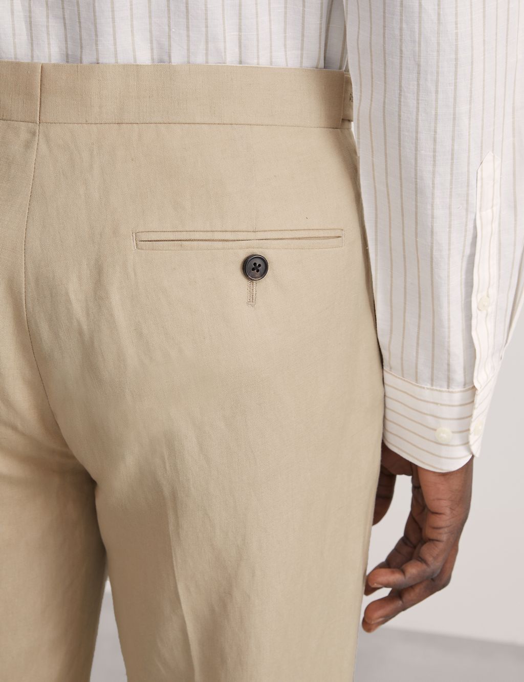 Tailored Fit Silk Linen Blend Trousers 5 of 9