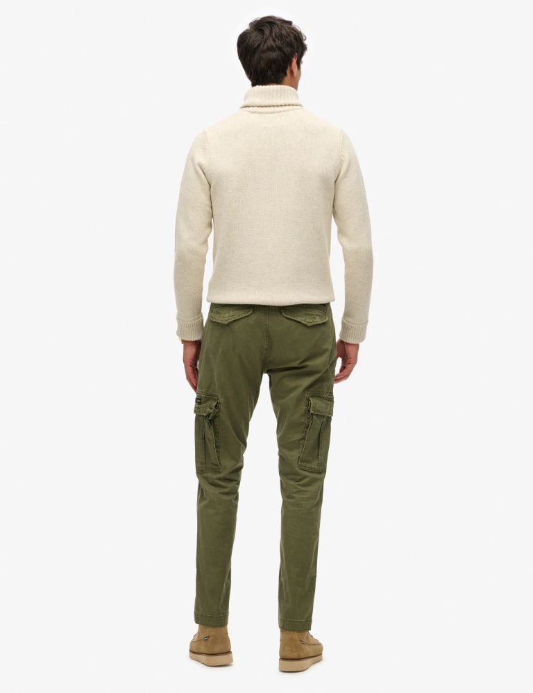 Tapered sales cargo shorts