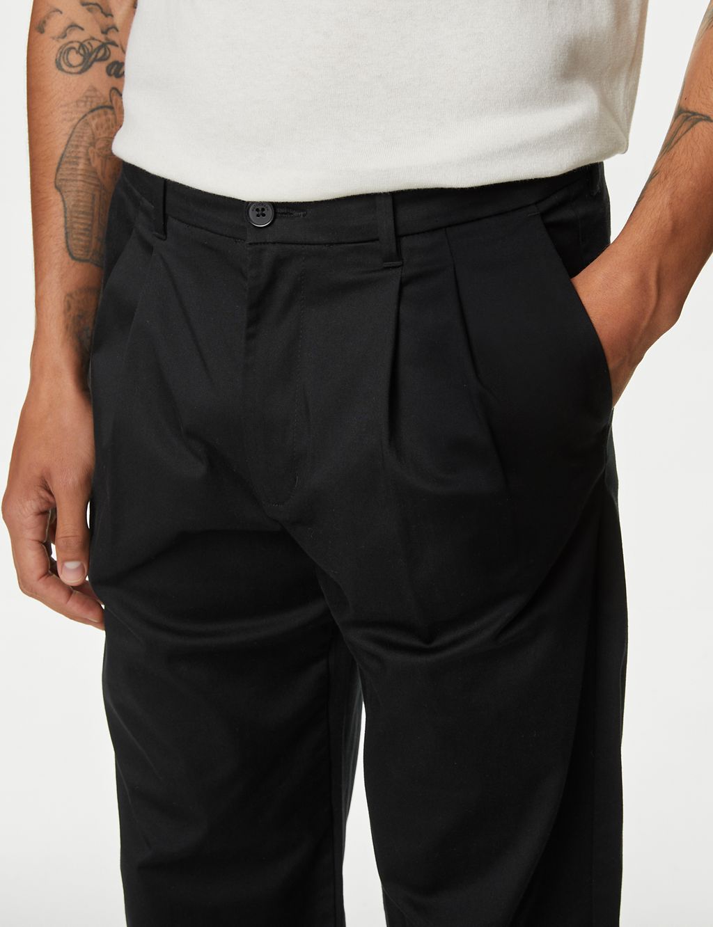 Tapered Fit Twin Pleat Chinos 4 of 6