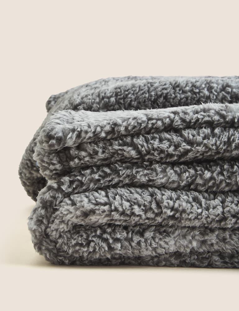 Marks and spencer fleece blanket shop