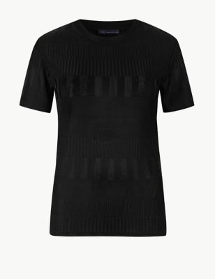 Textured Round Neck Fitted T-Shirt Image 2 of 4