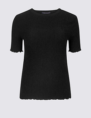 Textured Round Neck Short Sleeve Top Image 2 of 4