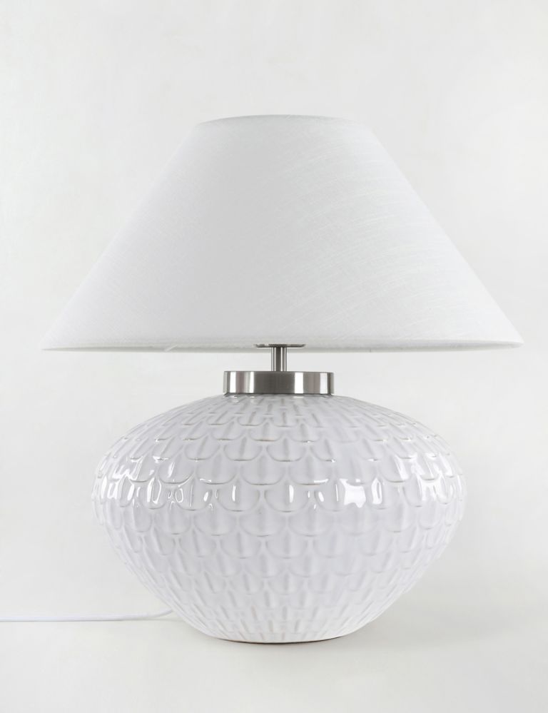 Textured Scallop Table Lamp 1 of 7