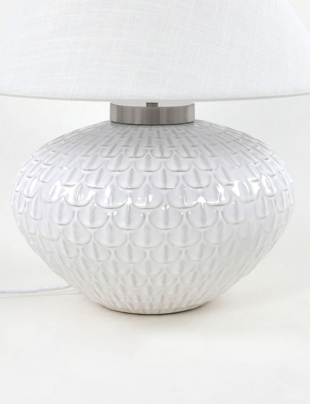 Textured Scallop Table Lamp 6 of 7