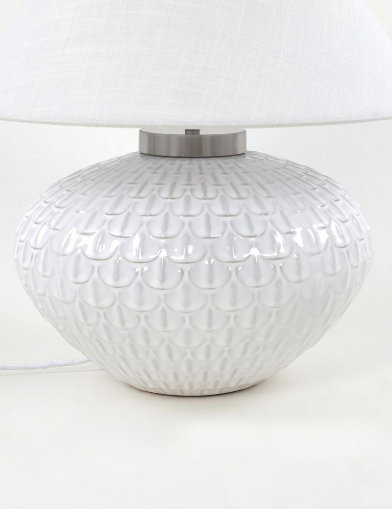 Textured Scallop Table Lamp 4 of 7
