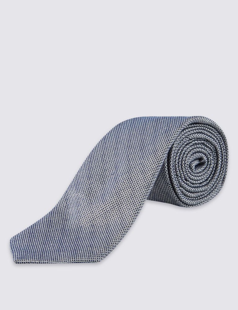 Textured Tie with Silk 2 of 3