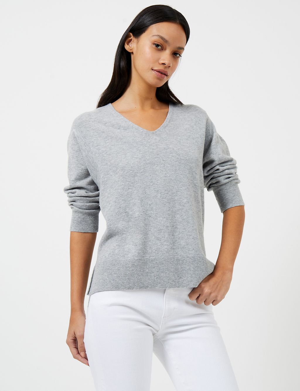 Textured V-Neck Relaxed Jumper with Wool 2 of 4