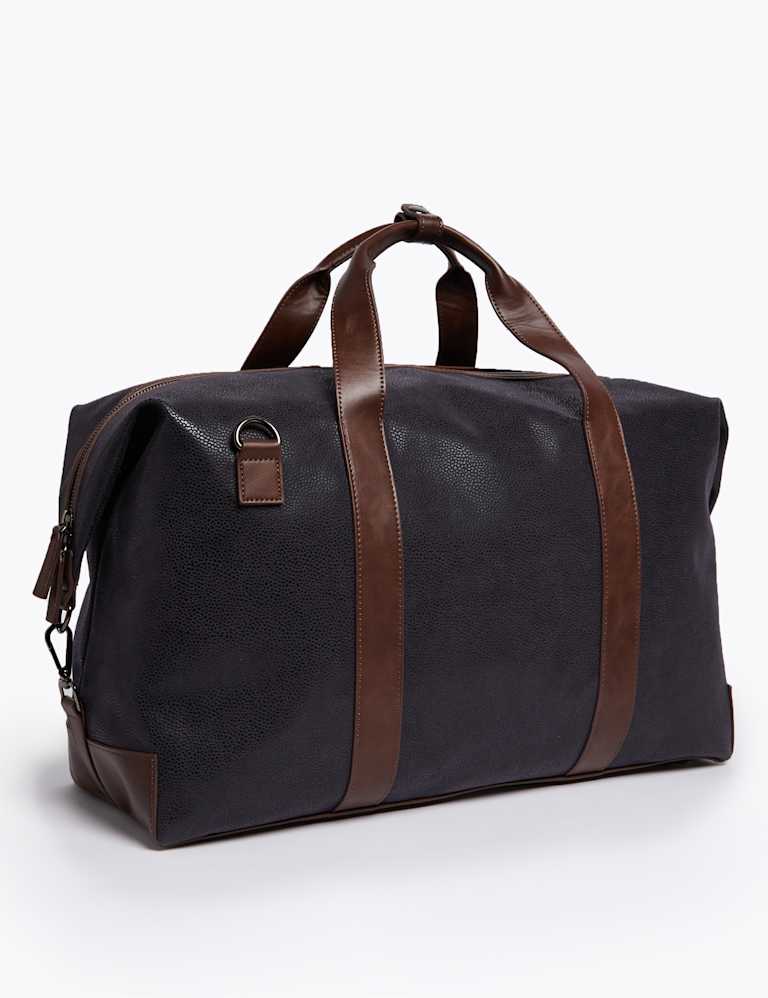 Textured Weekend Bag 2 of 5