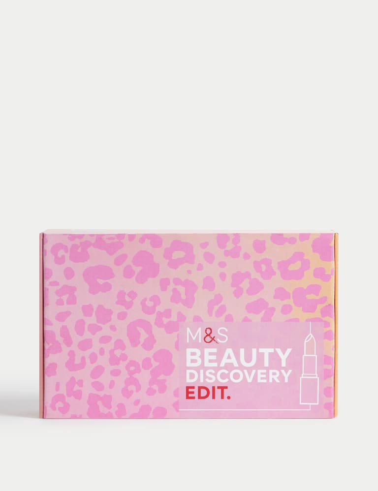 M & deals s beauty box