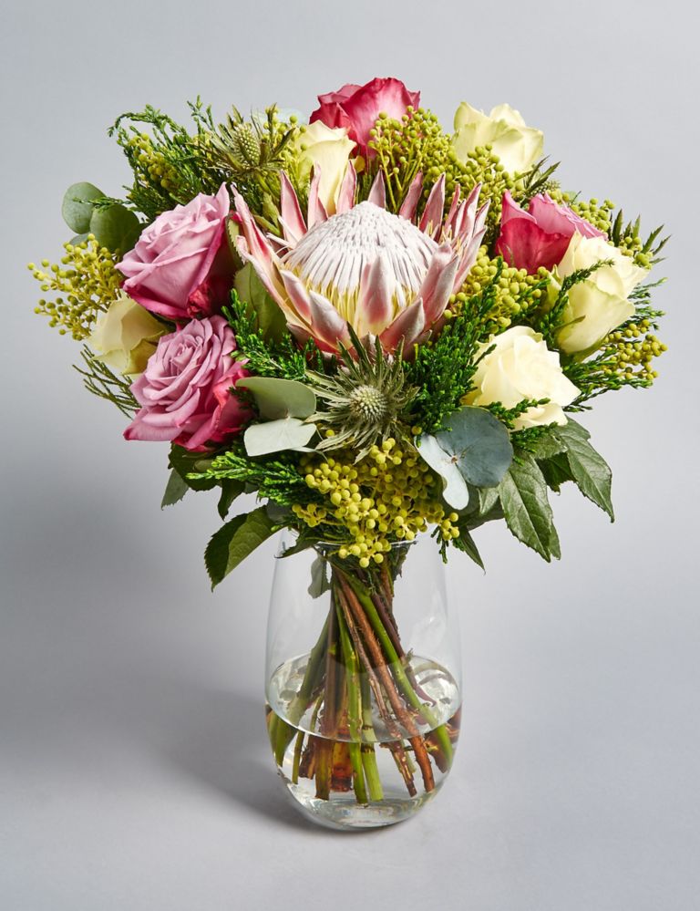 The Collection Luxury King Protea Bouquet 6 of 6