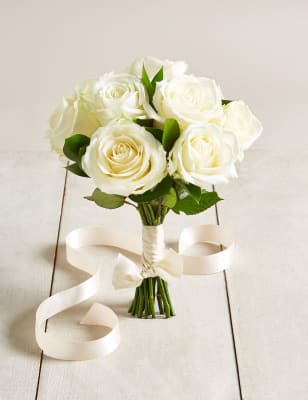 White deals bridesmaid bouquet