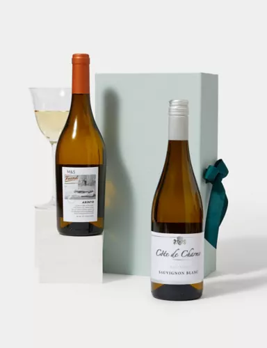 The Connoisseur’s Choice White Wine Gift Box 1 of 2
