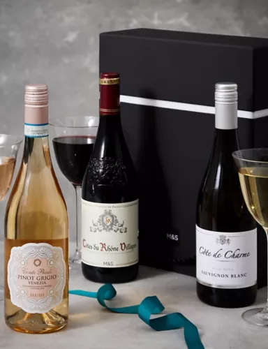 The Connoisseur’s Choice Wine Trio Gift Box 1 of 2