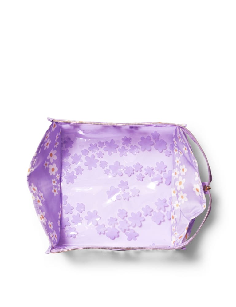 The Flat Lay Co. Makeup Jelly Box Bag in Lilac Daisy Flat Lay M S