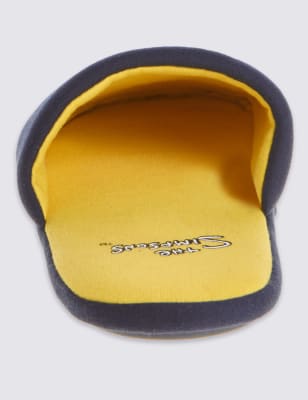 Simpson hot sale slippers mens