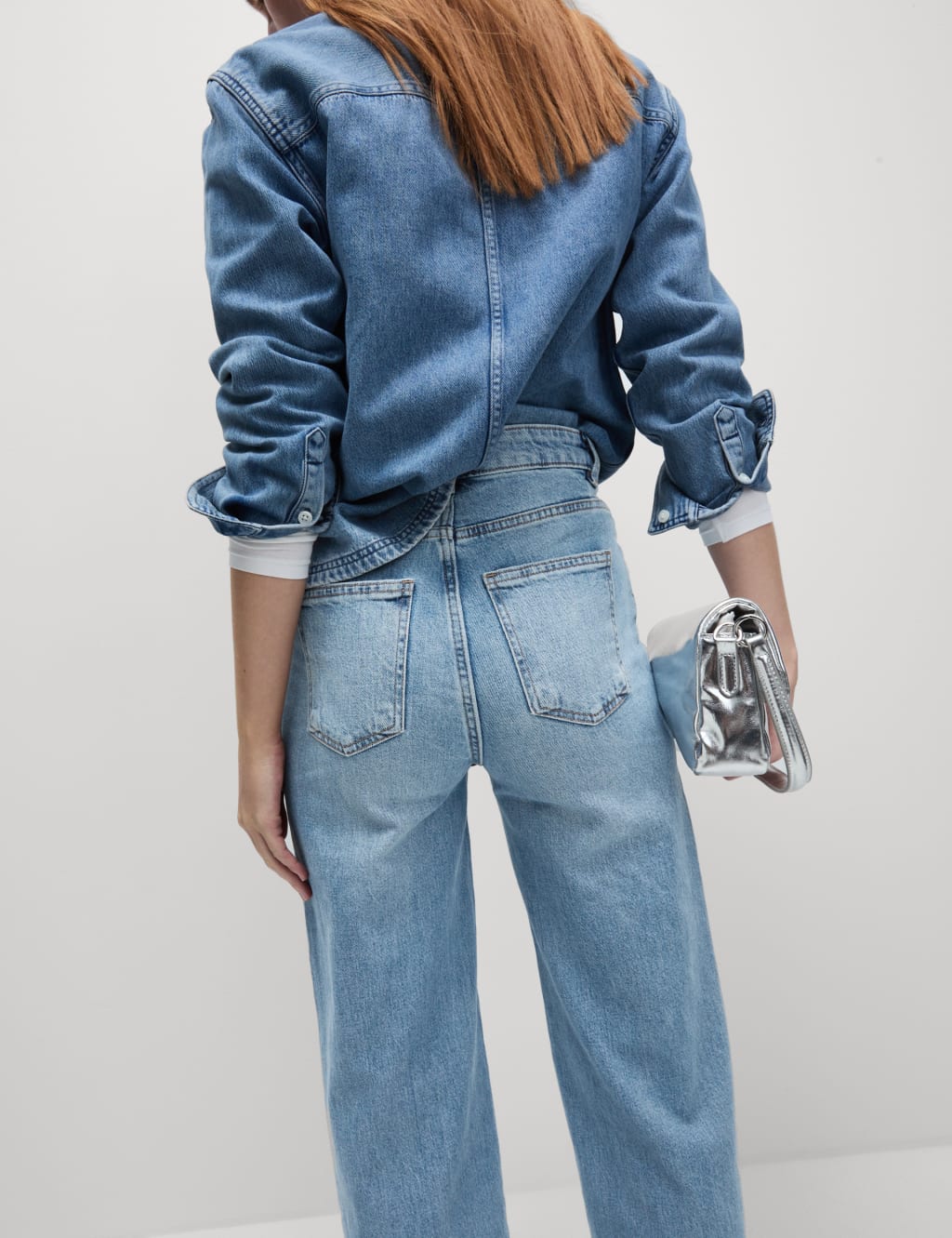 The Wide-Leg Jeans 2 of 6
