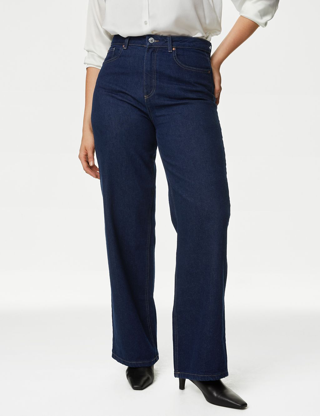 The Wide-Leg Jeans 6 of 6