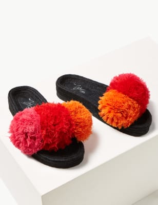 La-a Sole Pom Pom Slides In Red – MeLinda's Fine Gifts