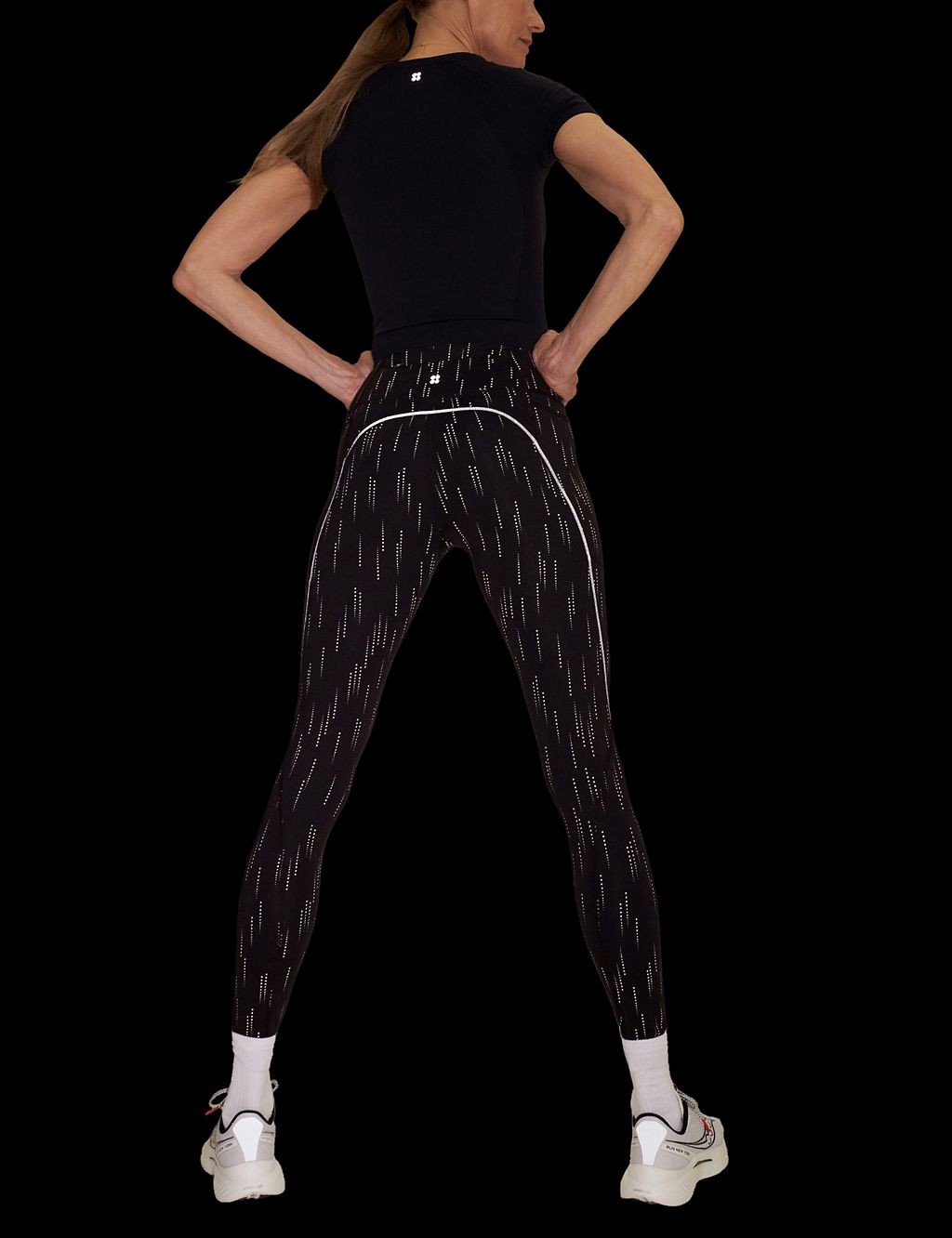 Therma Boost 2.0 Printed Reflective Leggings 6 of 6