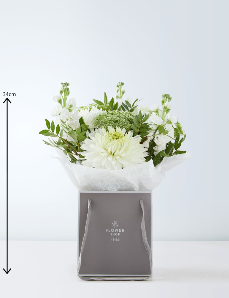 Marks and on sale spencers flower delivery