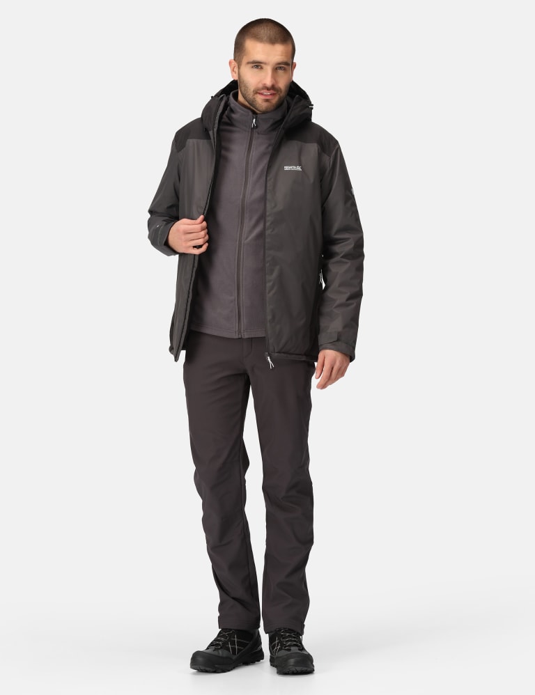 Regatta thornridge ii waterproof hooded 2025 jacket