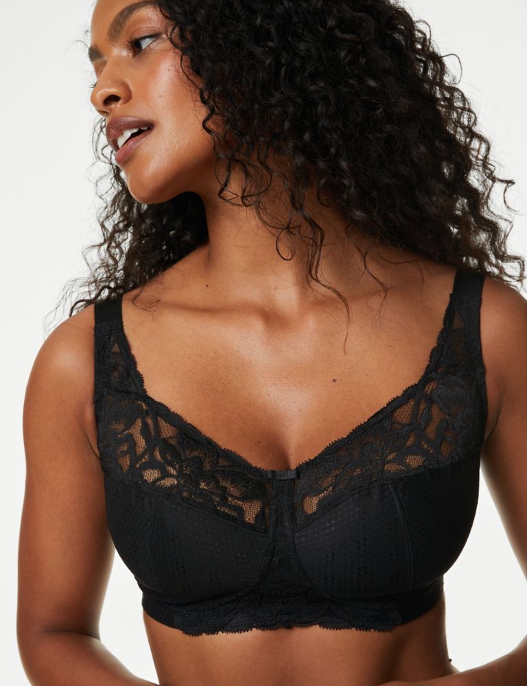 M&S Embroidered and Lace Full cup Bra with Non Slip Straps and is