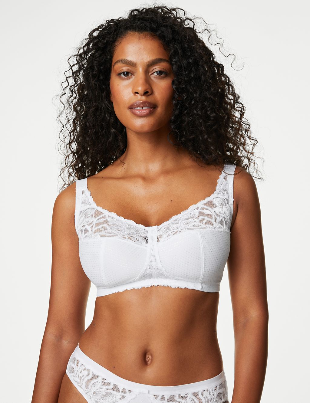 Total Support Wildblooms Non-Wired Bra B-H 2 of 9