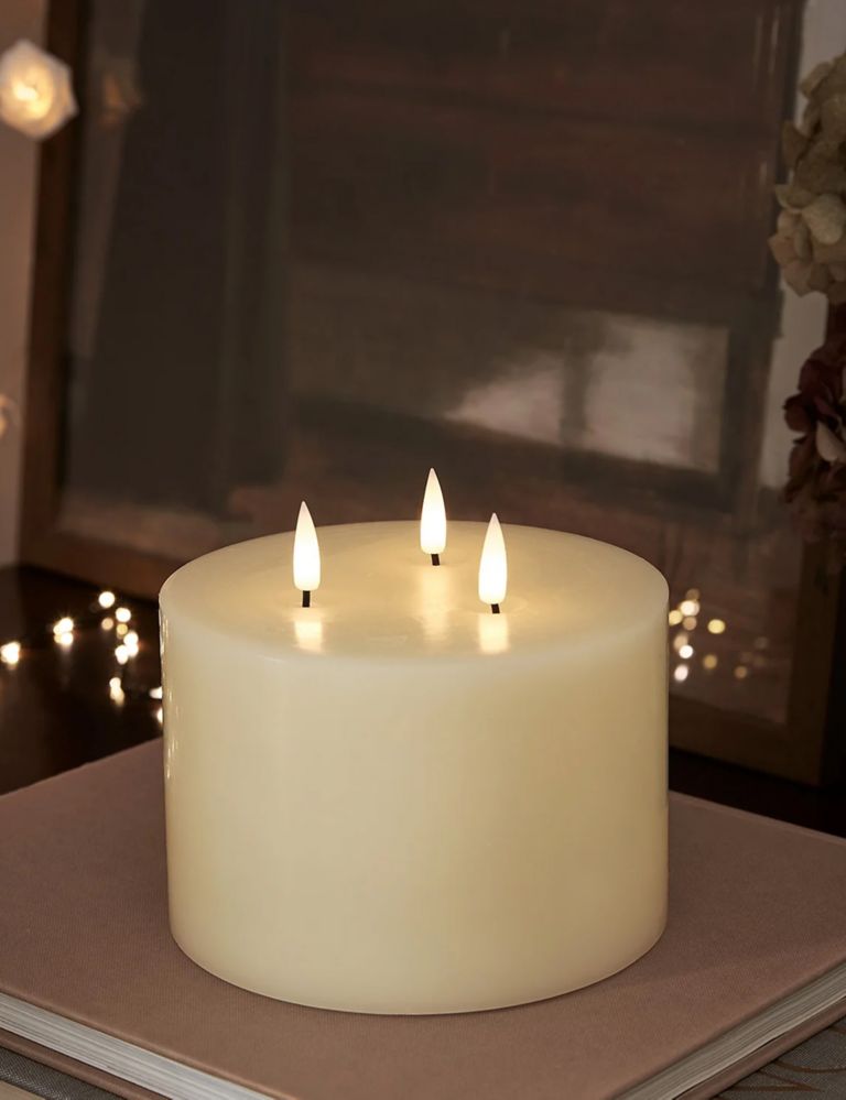 TruGlow® 3 Wick LED Candle 3 of 4
