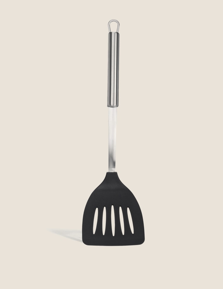 Metal turner 2024