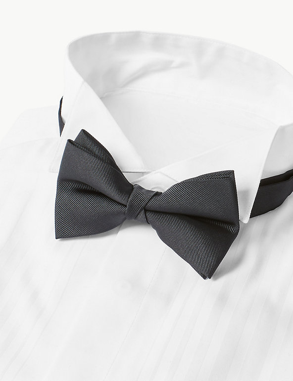 Twill Bow Tie Image 1 of 1