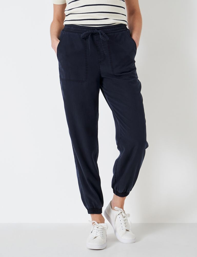 pint emne Trænge ind Twill Joggers | Crew Clothing | M&S