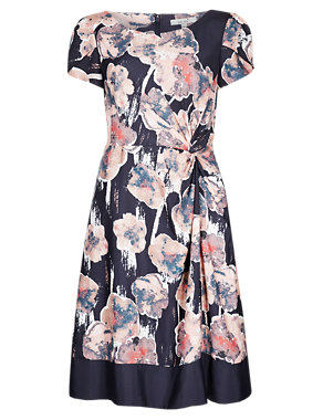 Twisted Knot Floral Shift Dress Image 2 of 5