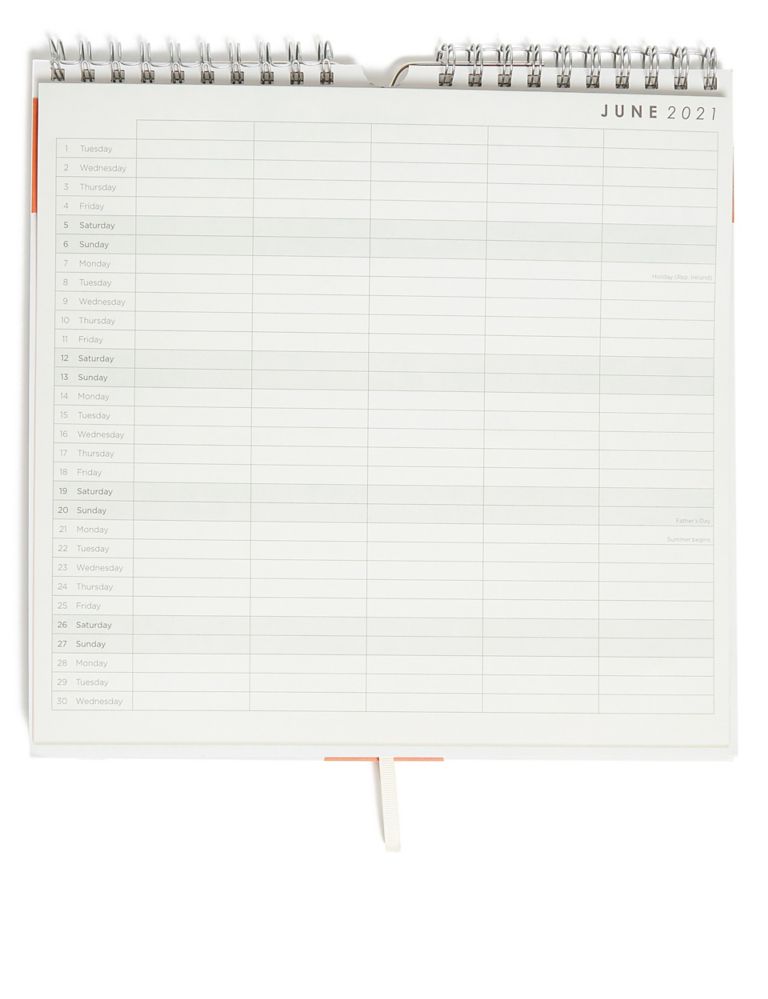 Ultimate 2021 Family Organiser with Pen, Shopping Lists, Pockets and Weekly Planner 2 of 5