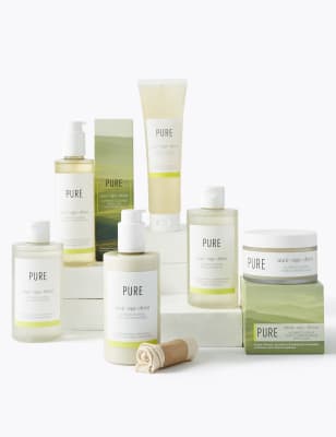 m&s hot cloth cleanser