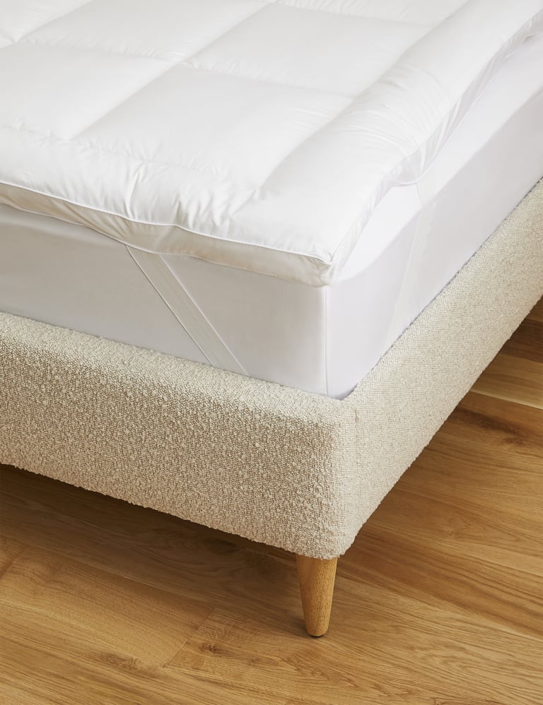 Ultimate Comfort Mattress Topper 3 of 4