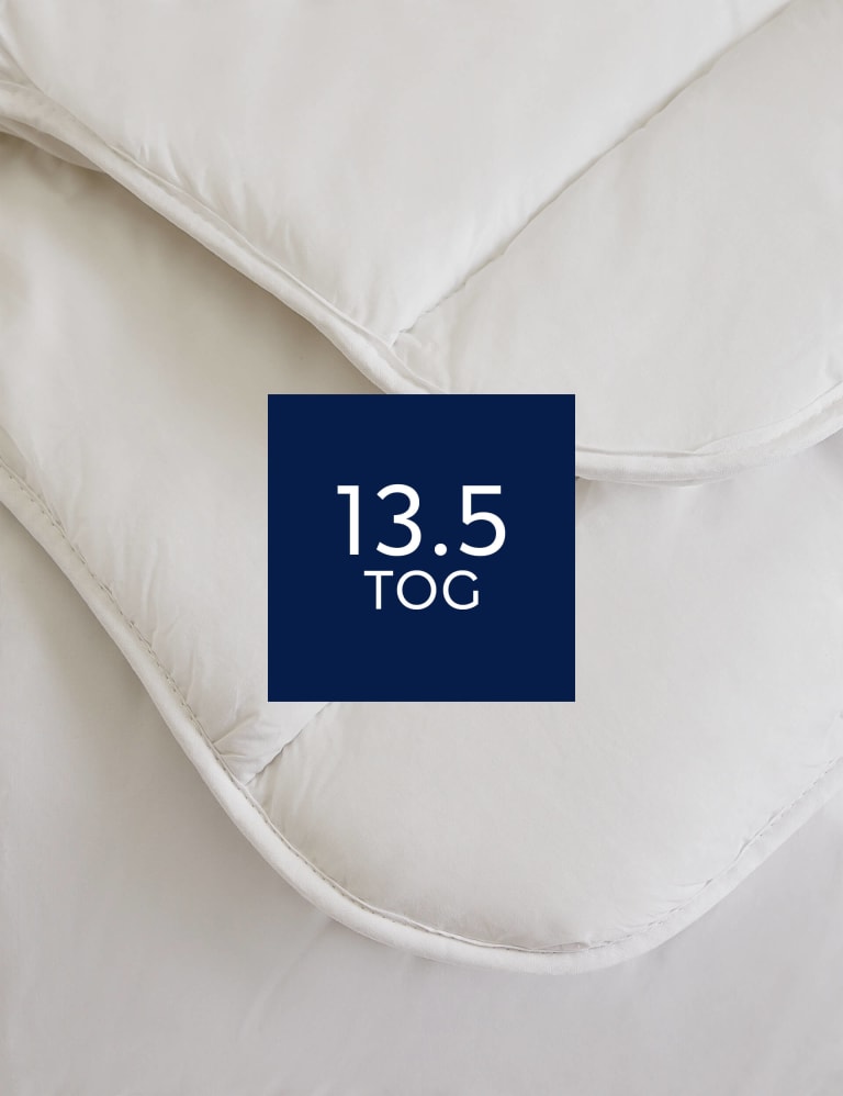 Ultimate Comfort Pure Cotton 13.5 Tog Duvet 2 of 4